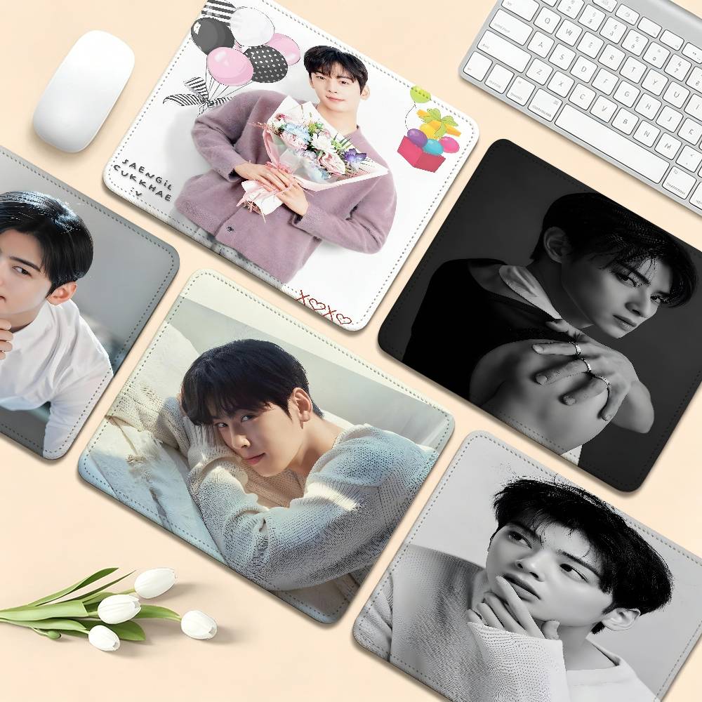 Gaming Accessories Korea - Mouse Pad de Animação do Popular