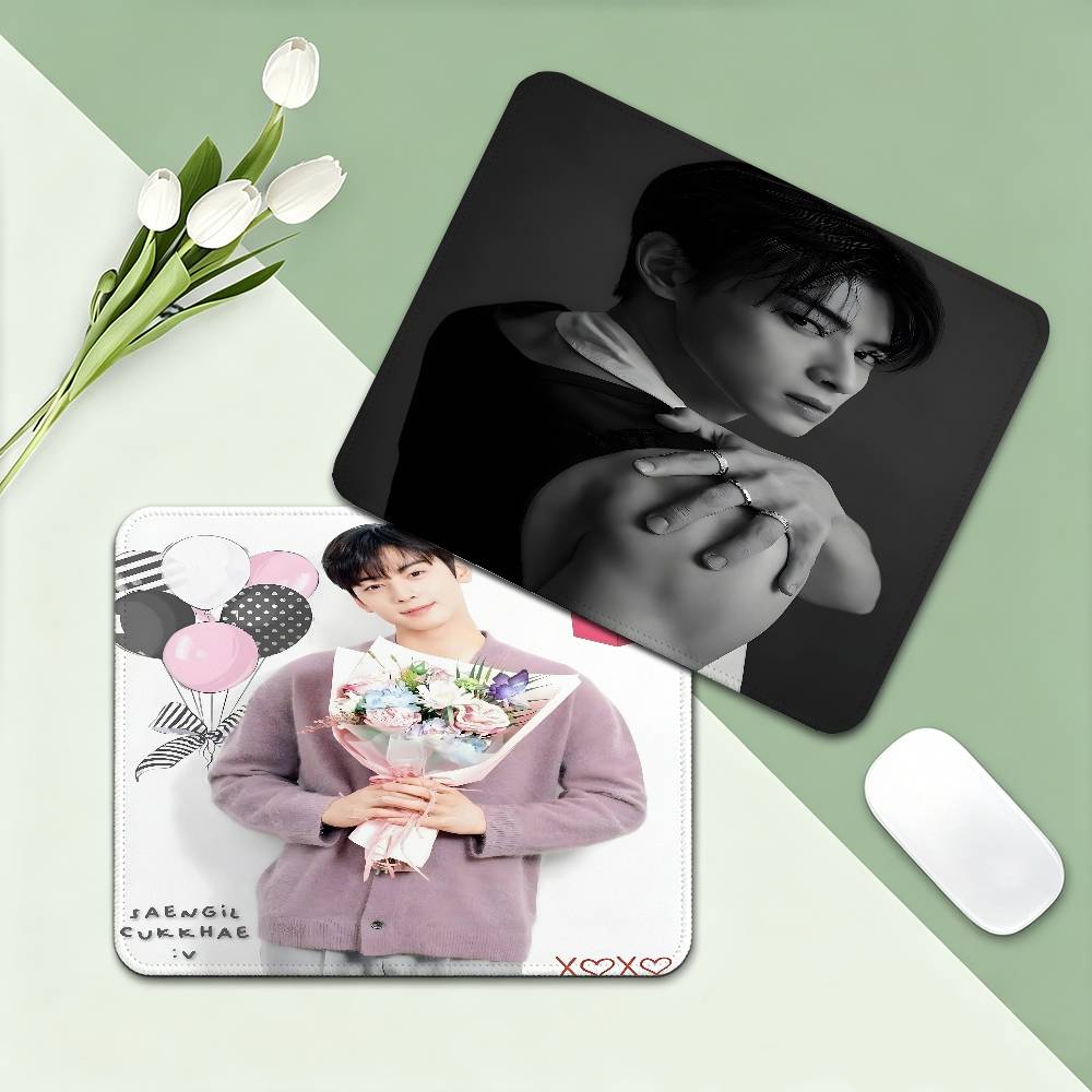 Mouse Pad de Animação do Popul - Gaming Accessories Korea avaliação e preço