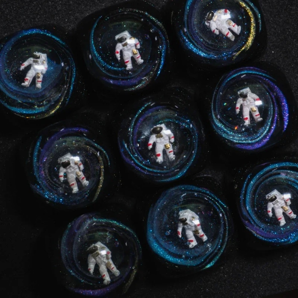 Artisan keycap astronauta resi - Gaming Accessories Korea avaliação e preço